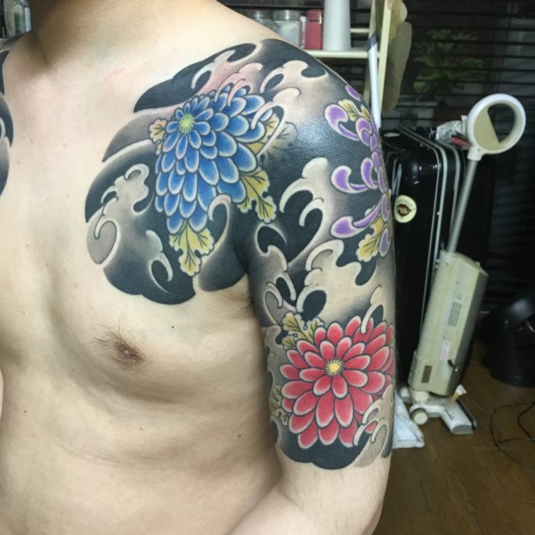 五部見切り　菊水のタトゥー作品の写真